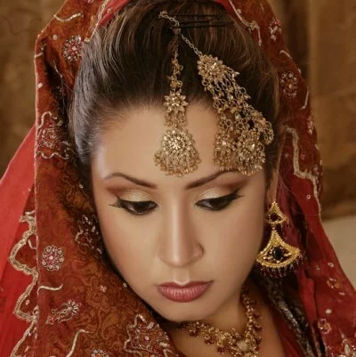 gold asian makeup